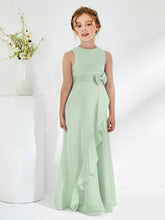 Abiti Damigella Junior Con Scollo Bateau E Volant Salvia Polvere