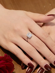 Anello Di Fidanzamento Con Zircone Rettangolare Lucido In Argento Sterling 925