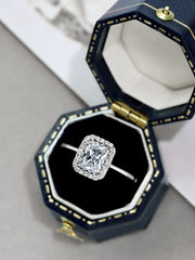Anello Di Fidanzamento Con Zircone Rettangolare Lucido In Argento Sterling 925