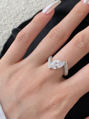 Anello Nuziale In Argento Sterling 925 Con Pietra Preziosa Bianca Taglio A Pera E Ghiaccio Tritato