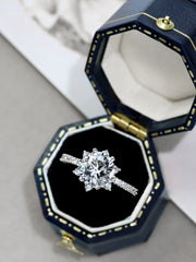 Anello Di Fidanzamento Con Stella Lucida Taglio Rotondo S925