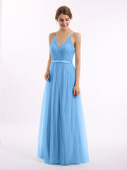 Abito Lungo in Tulle Scollo a V con Fascia in Raso Blu