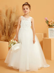 Abito Da Damigella Con Corpino In Pizzo E Gonna In Tulle Con Fiocco