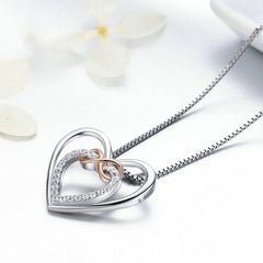 Delicate Collane A Forma Di Cuore Placcate In Oro
