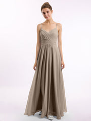 Abito in chiffon con spalline sottili e scollo a cuore Tortora
