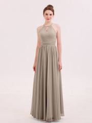Abito Lungo da Damigella in Chiffon Scollo all'Americana Tortora